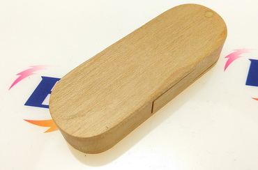 Memoria USB de madera personalizada