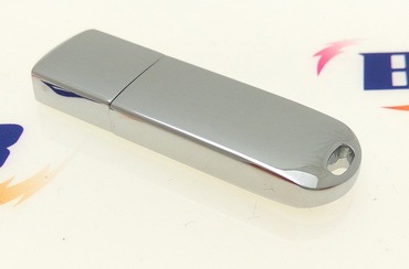 Pendrive de metal elegante con acabado pulido personalizable con logo